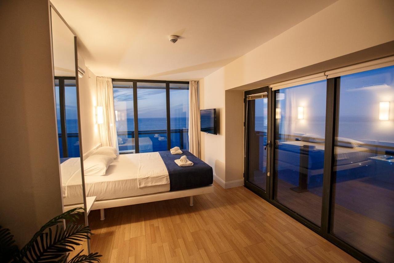 Orbi City Luxury Suite Batumi Exterior photo